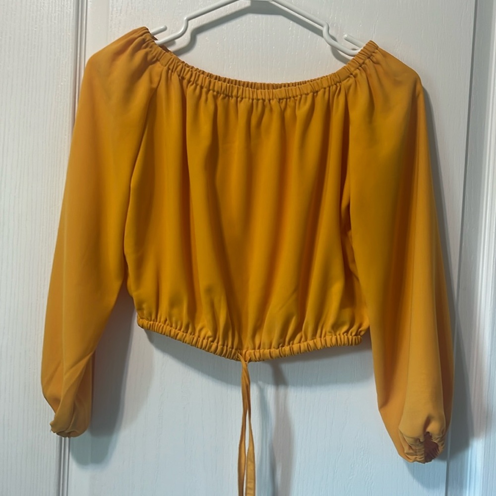 Wilfred off shoulder top